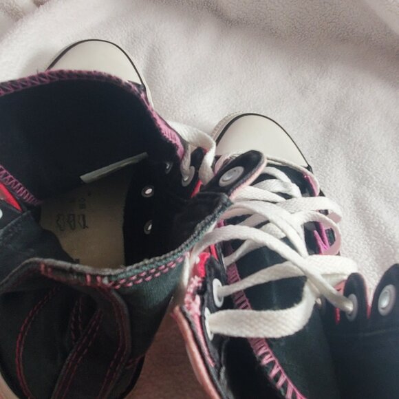 Converse Chuck Taylor High Top Women 8 Black, purple and pink - Picture 2 of 12